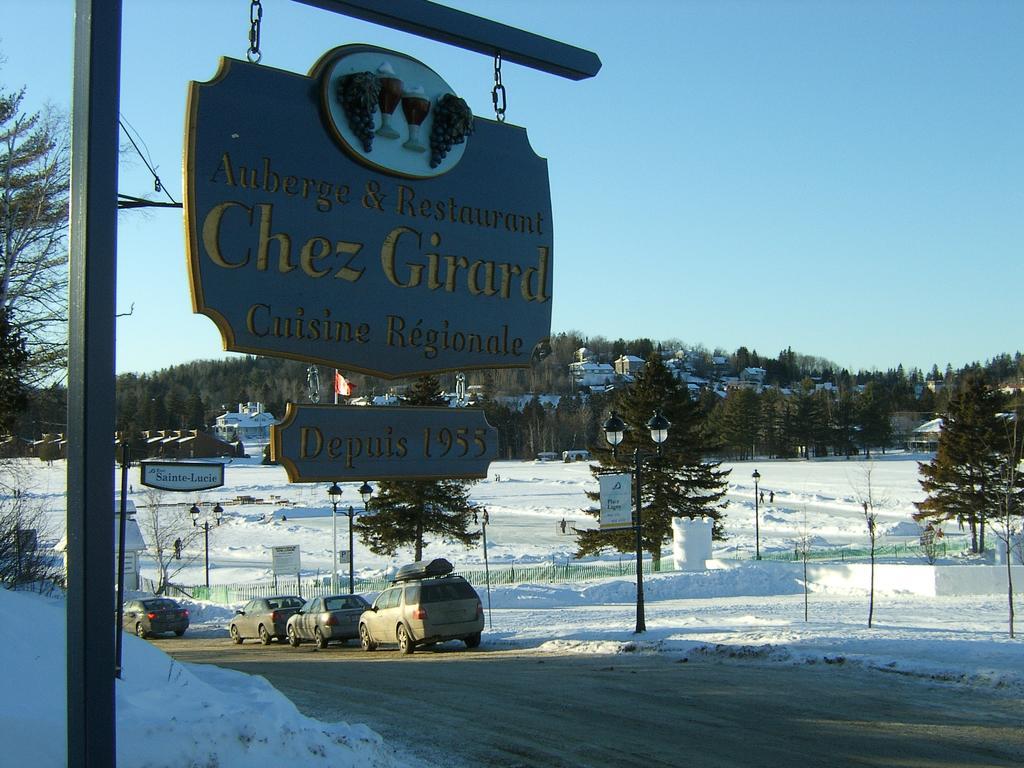 Restaurant Auberge Chez Girard Sainte-Agathe-des-Monts Esterno foto